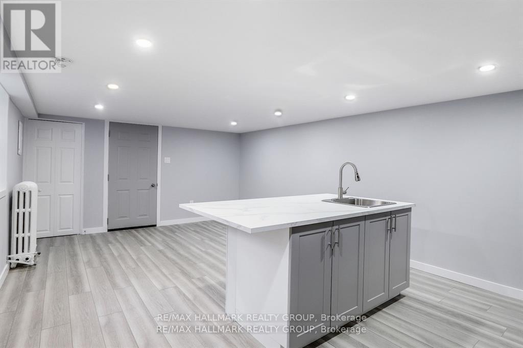 A - 15 Marier Avenue, Ottawa, Ontario  K1L 5S6 - Photo 10 - X12910132