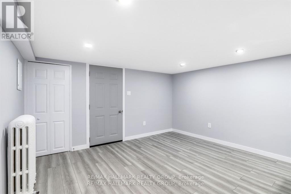 A - 15 Marier Avenue, Ottawa, Ontario  K1L 5S6 - Photo 17 - X12910132