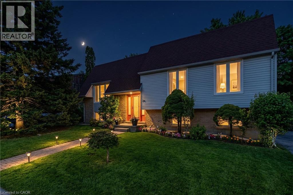 24 Briar Knoll Place, Kitchener, Ontario  N2E 2B9 - Photo 2 - 40819669