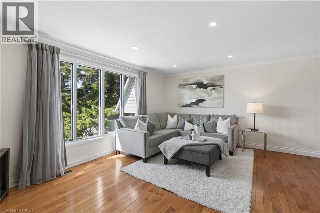 24 Briar Knoll Place, Kitchener, Ontario  N2E 2B9 - Photo 8 - 40819669