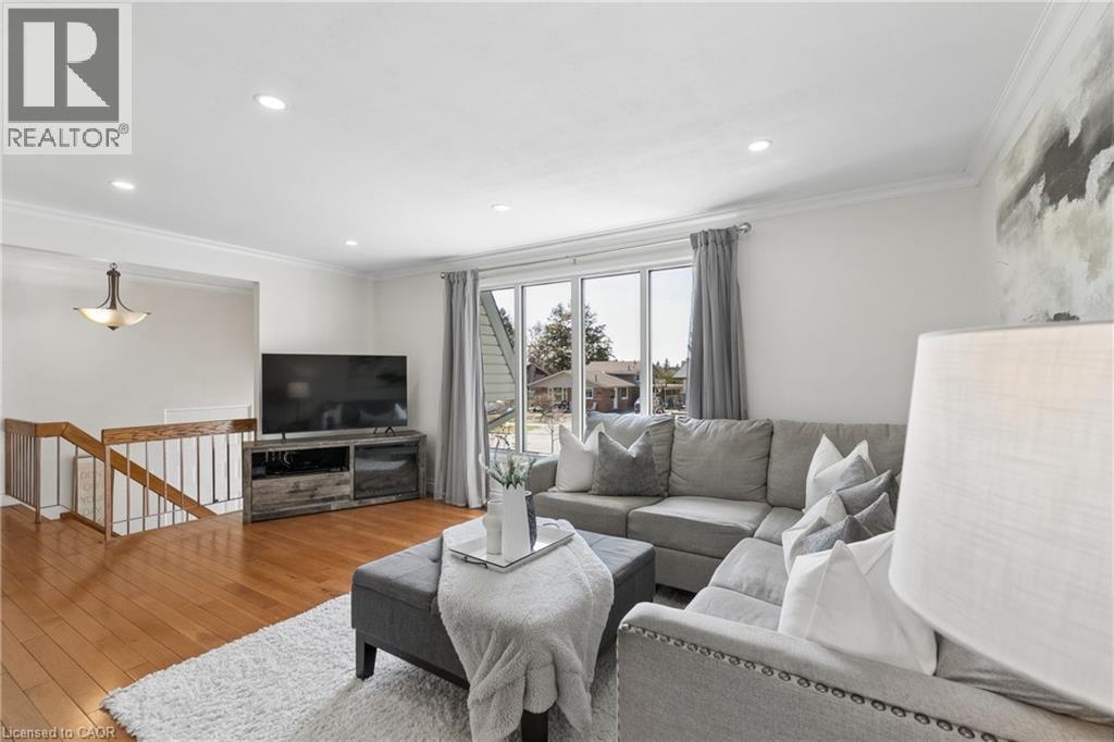 24 Briar Knoll Place, Kitchener, Ontario  N2E 2B9 - Photo 9 - 40819669