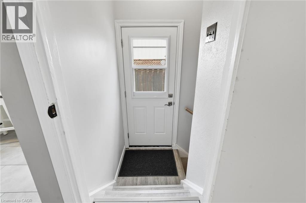 4487 Bennett Road, Burlington, Ontario  L7L 1Y5 - Photo 31 - 40817560