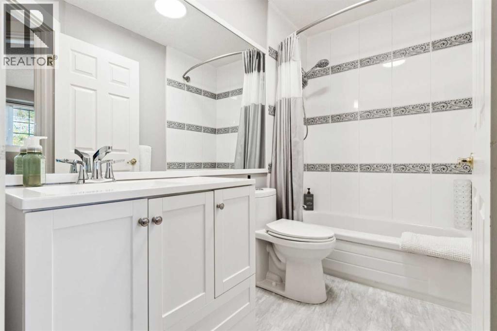 41 Shannon Circle SW, Calgary, Alberta  T2Y 2K4 - Photo 23 - A2268909