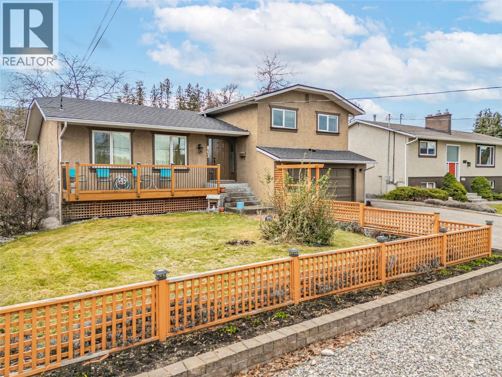 863 Hammer Avenue Kelowna Photo 2 863 Hammer Avenue Kelowna Photo 2