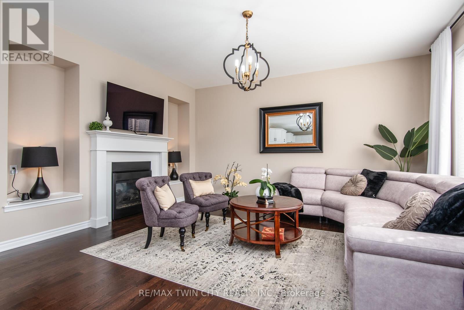 232 Shady Glen Crescent, Kitchener, Ontario  N2R 1P6 - Photo 11 - X12984030