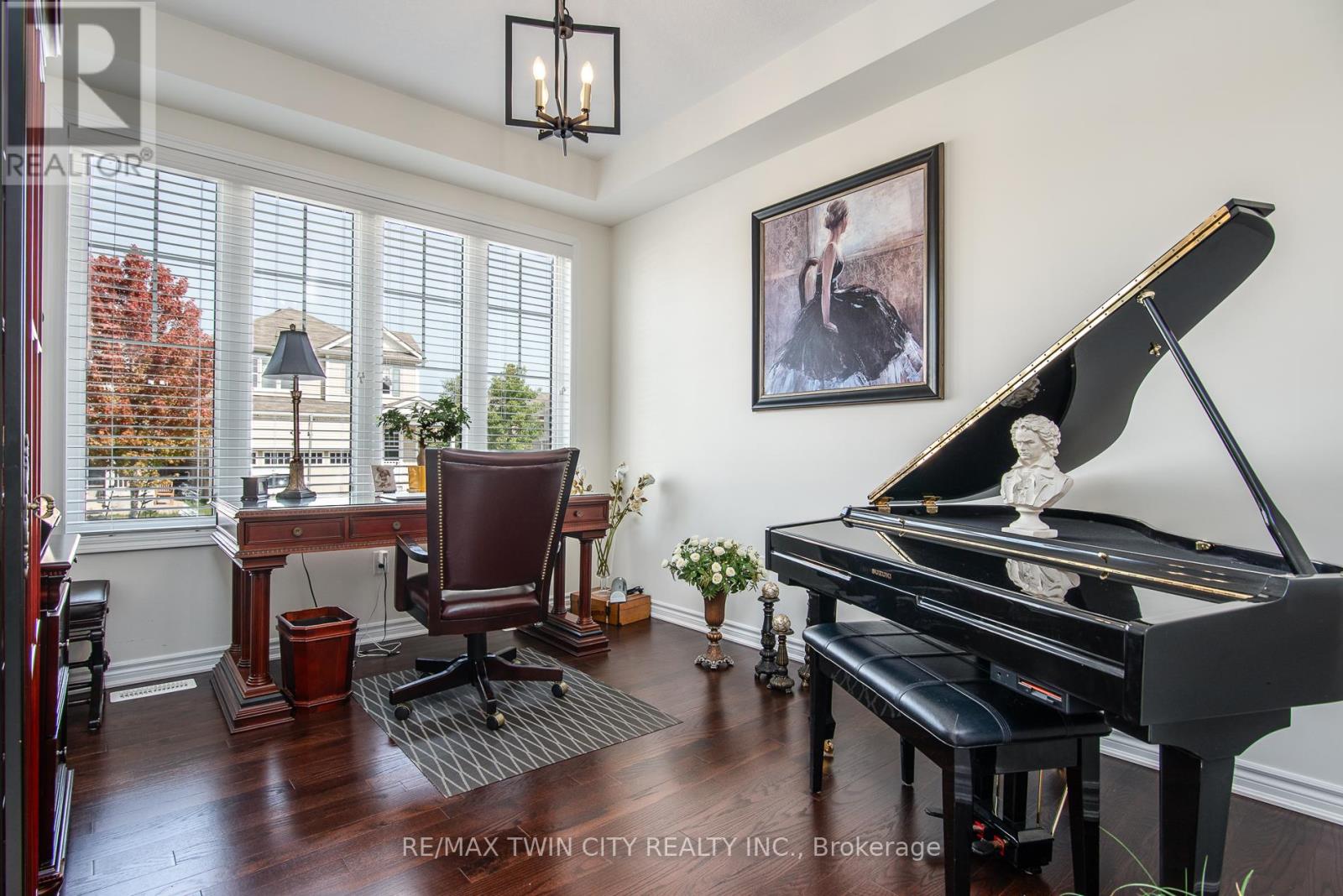 232 Shady Glen Crescent, Kitchener, Ontario  N2R 1P6 - Photo 23 - X12984030