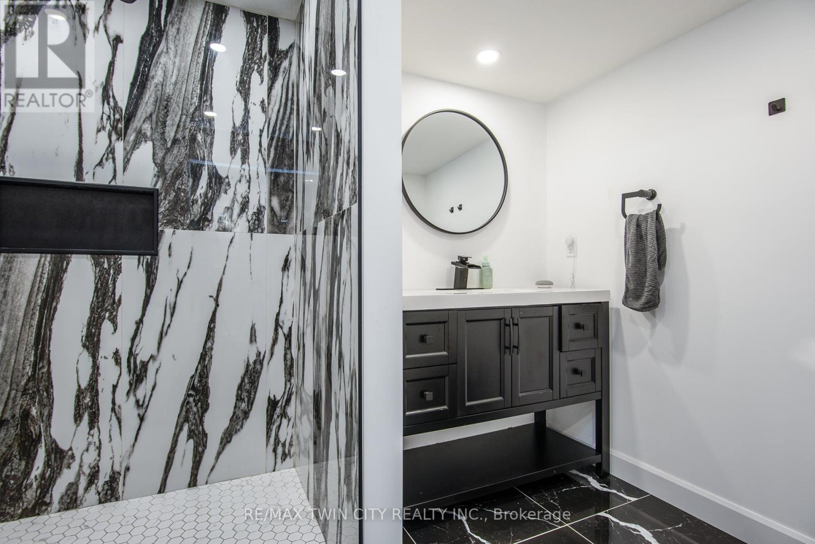 232 Shady Glen Crescent, Kitchener, Ontario  N2R 1P6 - Photo 44 - X12984030