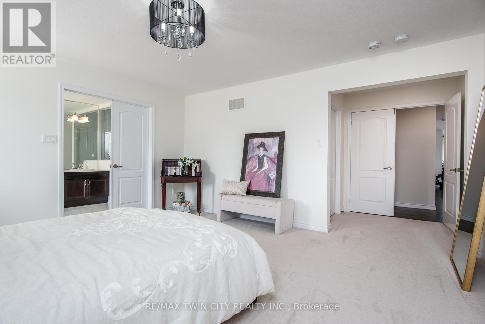 232 Shady Glen Crescent, Kitchener, Ontario  N2R 1P6 - Photo 49 - X12984030