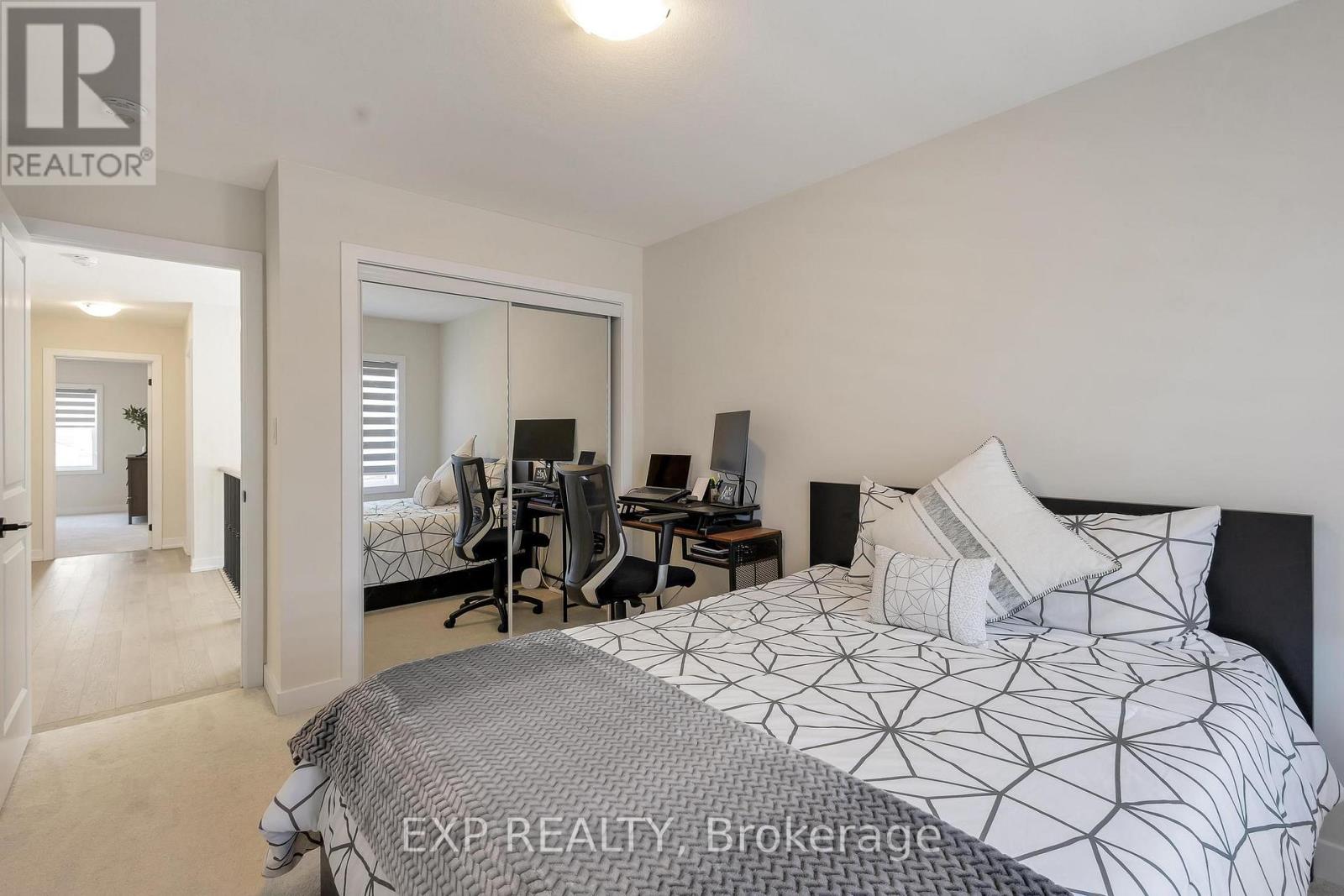 6 Sundin Drive, Haldimand, Ontario  N3W 0H1 - Photo 17 - X12984042