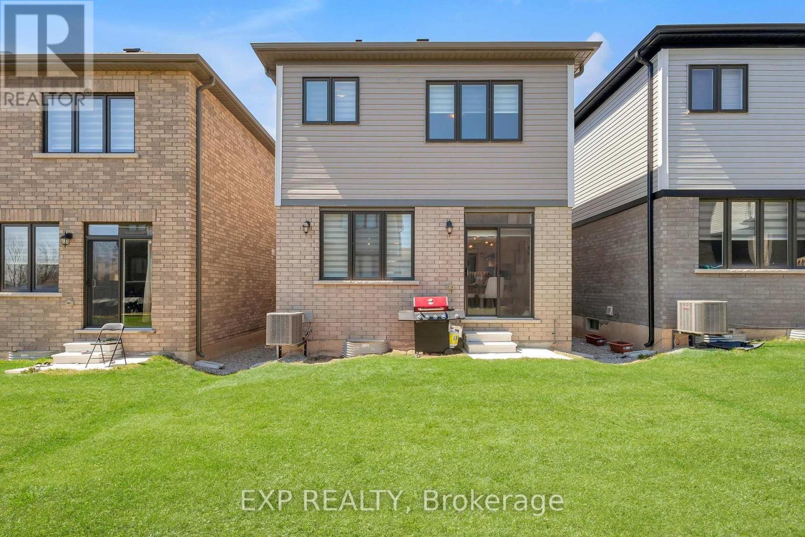 6 Sundin Drive, Haldimand, Ontario  N3W 0H1 - Photo 37 - X12984042