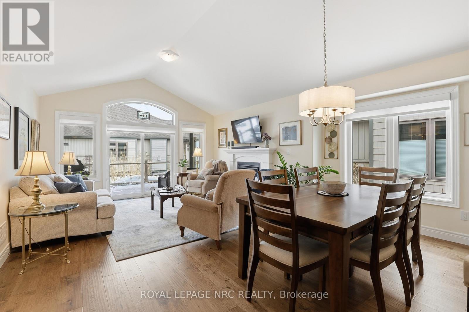 23 Richard Crescent, West Lincoln, Ontario  L0R 2A0 - Photo 12 - X12984098