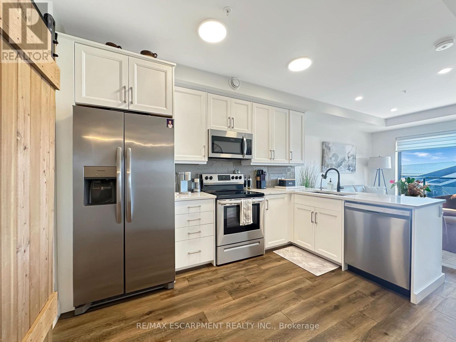 305 - 64 Main Street N, Haldimand, Ontario  N0A 1H0 - Photo 12 - X12984102