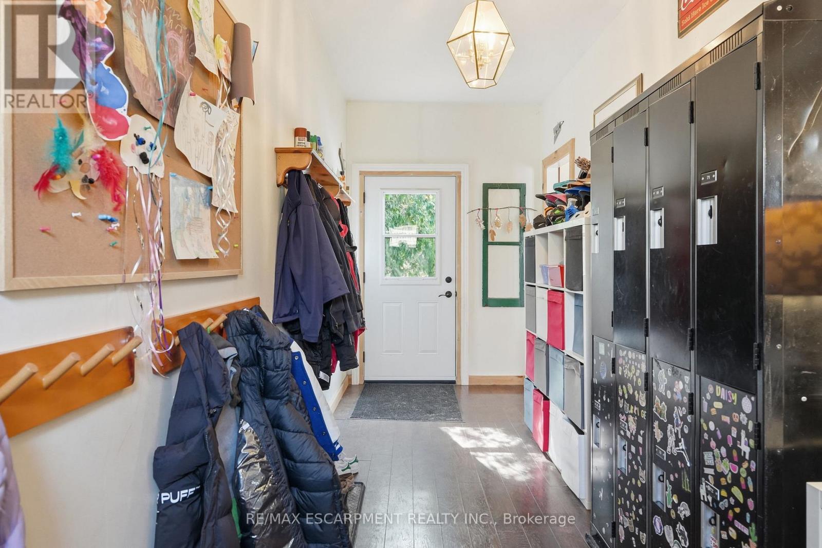 222 Concession 11 E, Hamilton, Ontario  L8B 1H8 - Photo 17 - X12984278