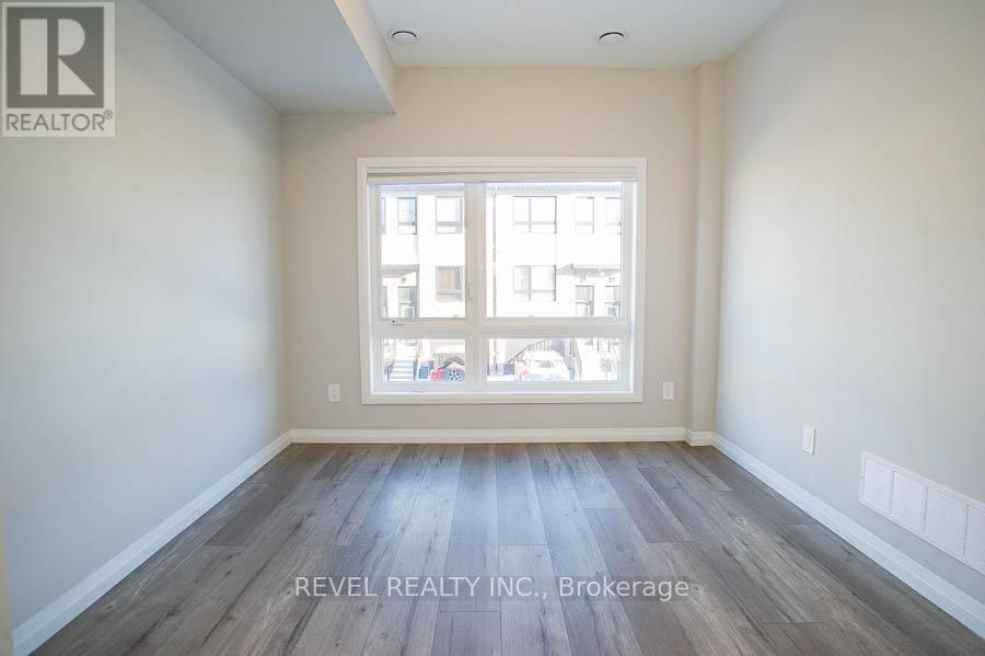 28 - 720 Grey Street, Brantford, Ontario  N3S 0K2 - Photo 5 - X12984286