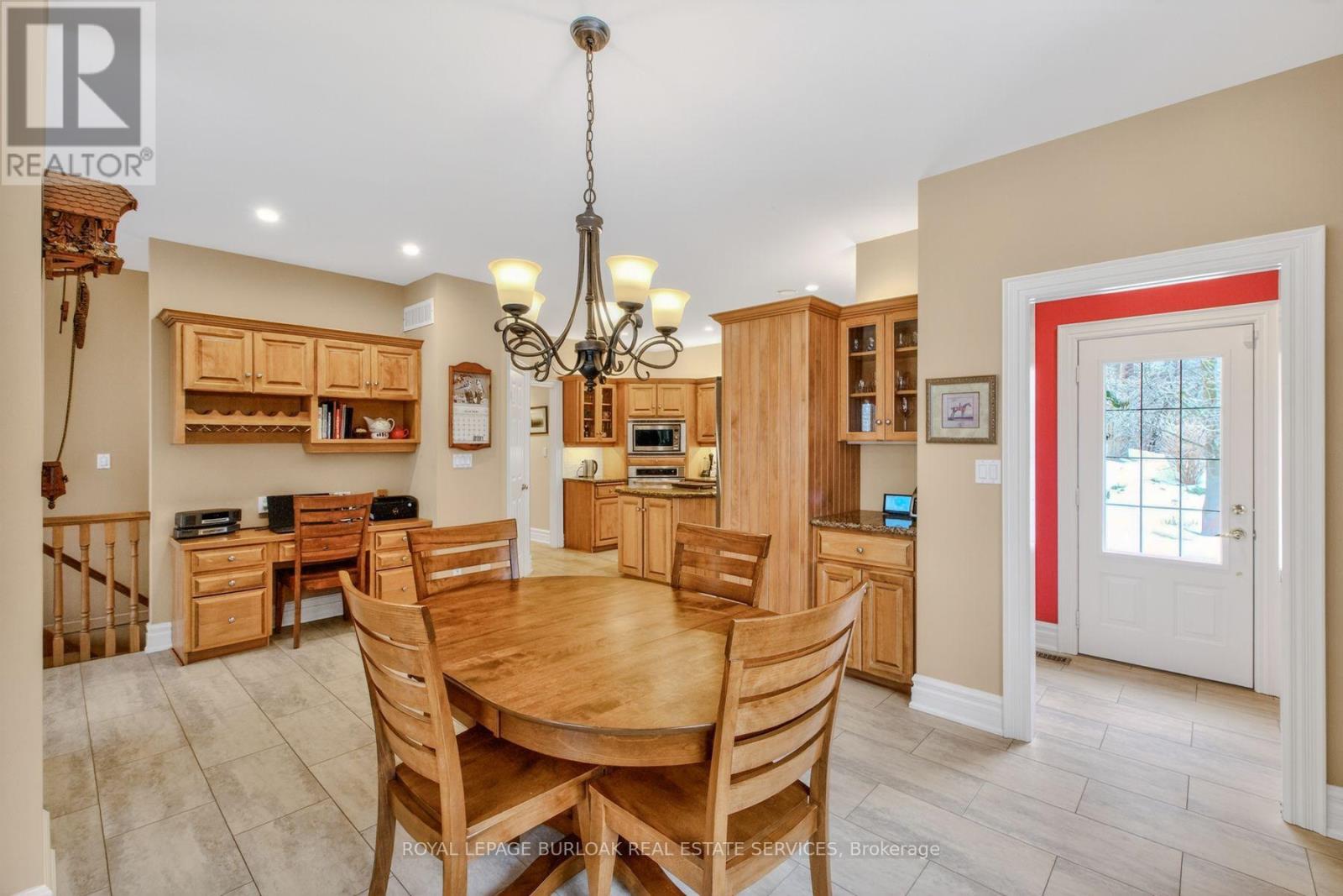 6711 Wellington Road 34, Puslinch, Ontario  N0B 2J0 - Photo 21 - X12984308