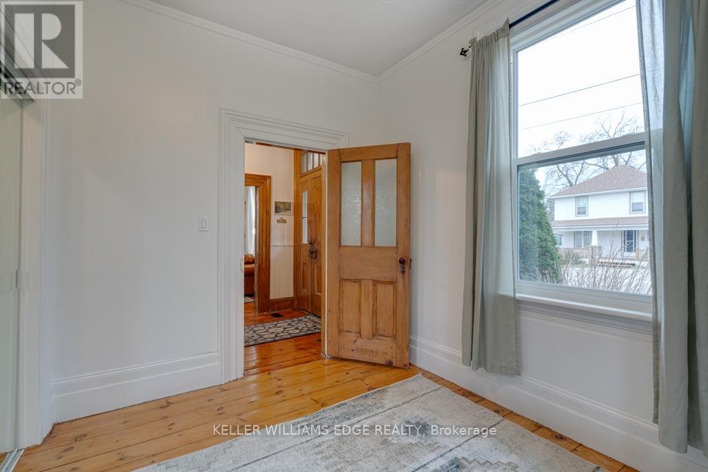 10 Badenoch Street, Puslinch (Morriston), Ontario  N0B 2C0 - Photo 16 - X12984328