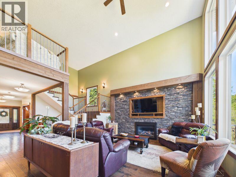 108 River Drive, Cranbrook, British Columbia  V1C 0C6 - Photo 14 - 10382197