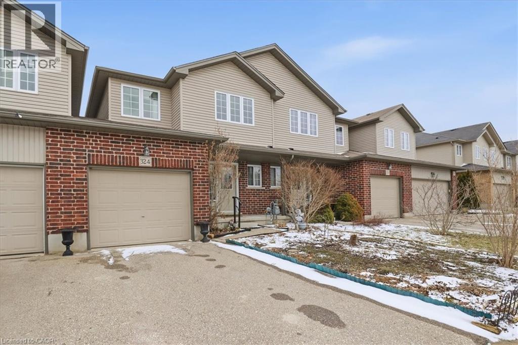 324 Maverick Street, Waterloo, Ontario  N2K 0A4 - Photo 3 - 40813054