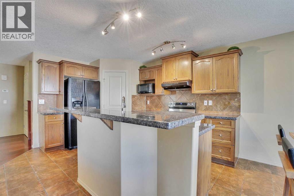 10 Bridlerange Circle Sw, Calgary, Alberta  T2Y 5H4 - Photo 14 - A2300753