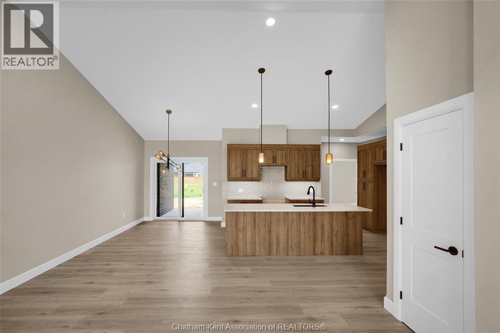 575 Keil Trail North, Chatham, Ontario  N7L 0G8 - Photo 6 - 26007802