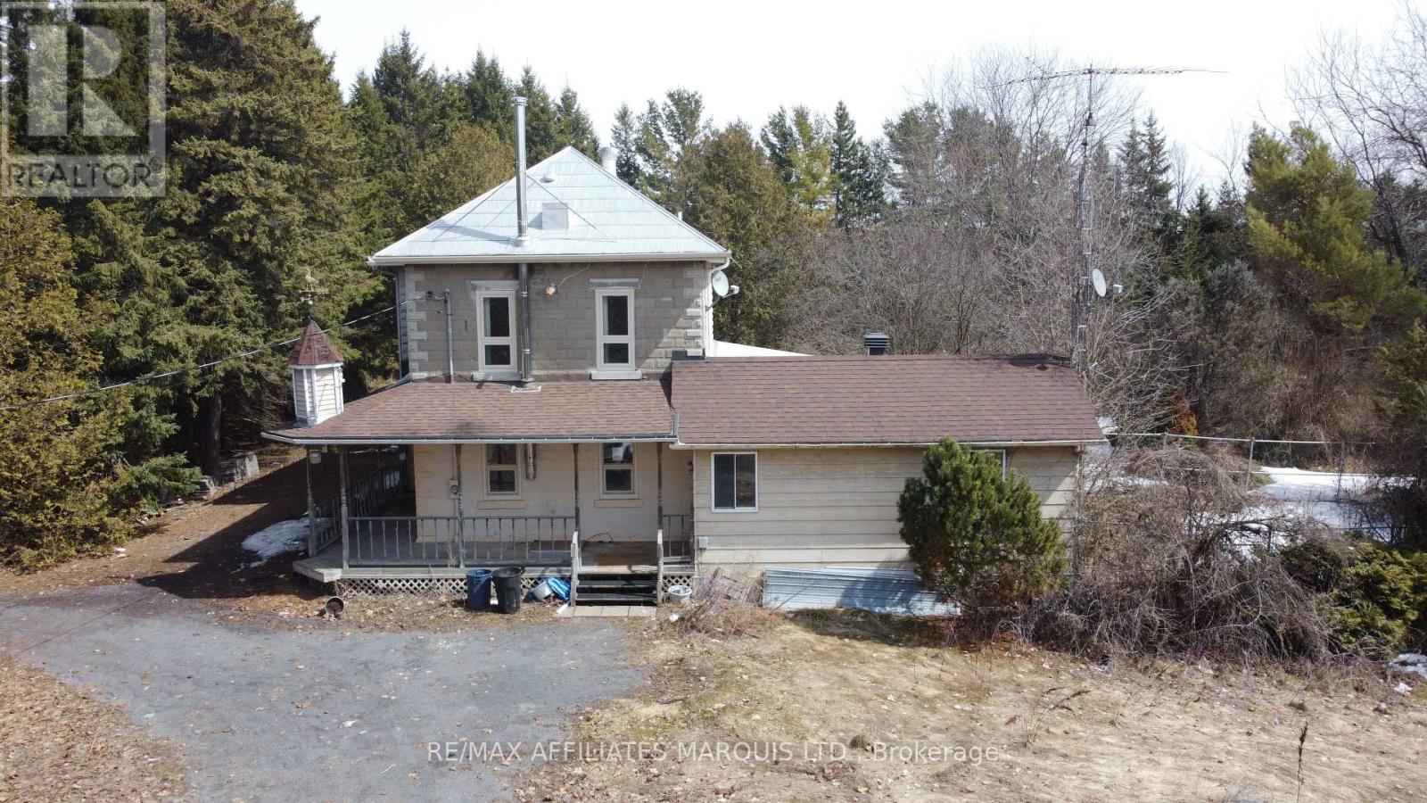 17002 Norman Drive, North Stormont, Ontario  K0C 1W0 - Photo 1 - X12984360