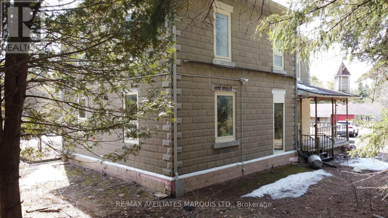 17002 Norman Drive, North Stormont, Ontario  K0C 1W0 - Photo 4 - X12984360