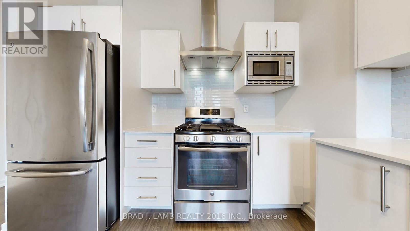 201 - 1496 Queen Street W, Toronto, Ontario  M6K 1M4 - Photo 2 - W12976086