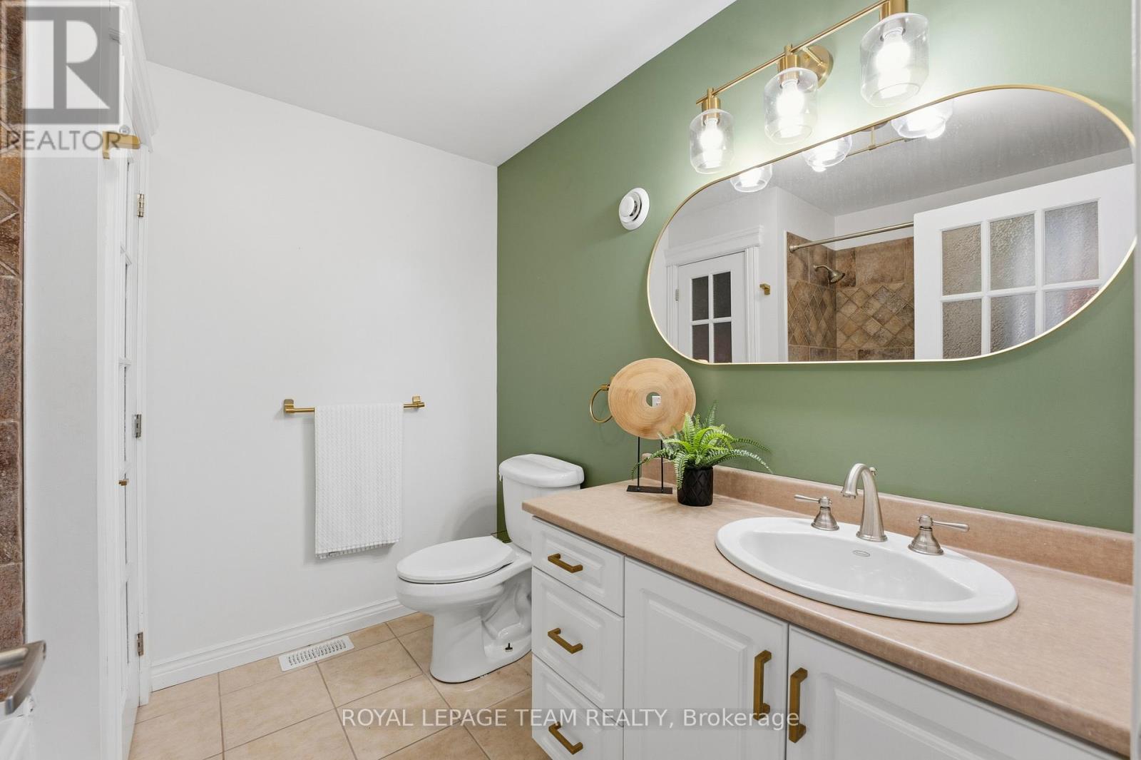 116 Mclachlin Street S, Arnprior, Ontario  K7S 3Y5 - Photo 24 - X12984302