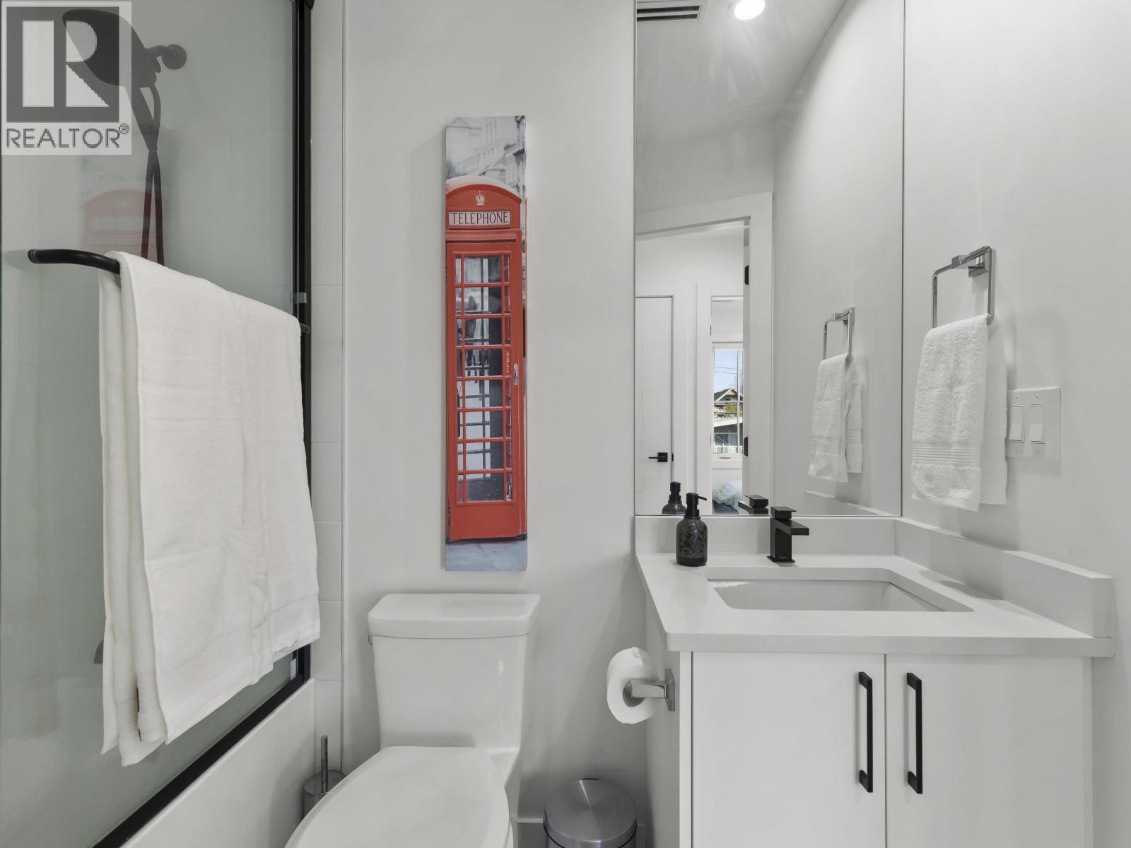 4327 Perry Street, Vancouver, British Columbia V5N 3X6 - Photo 18 - R3109823