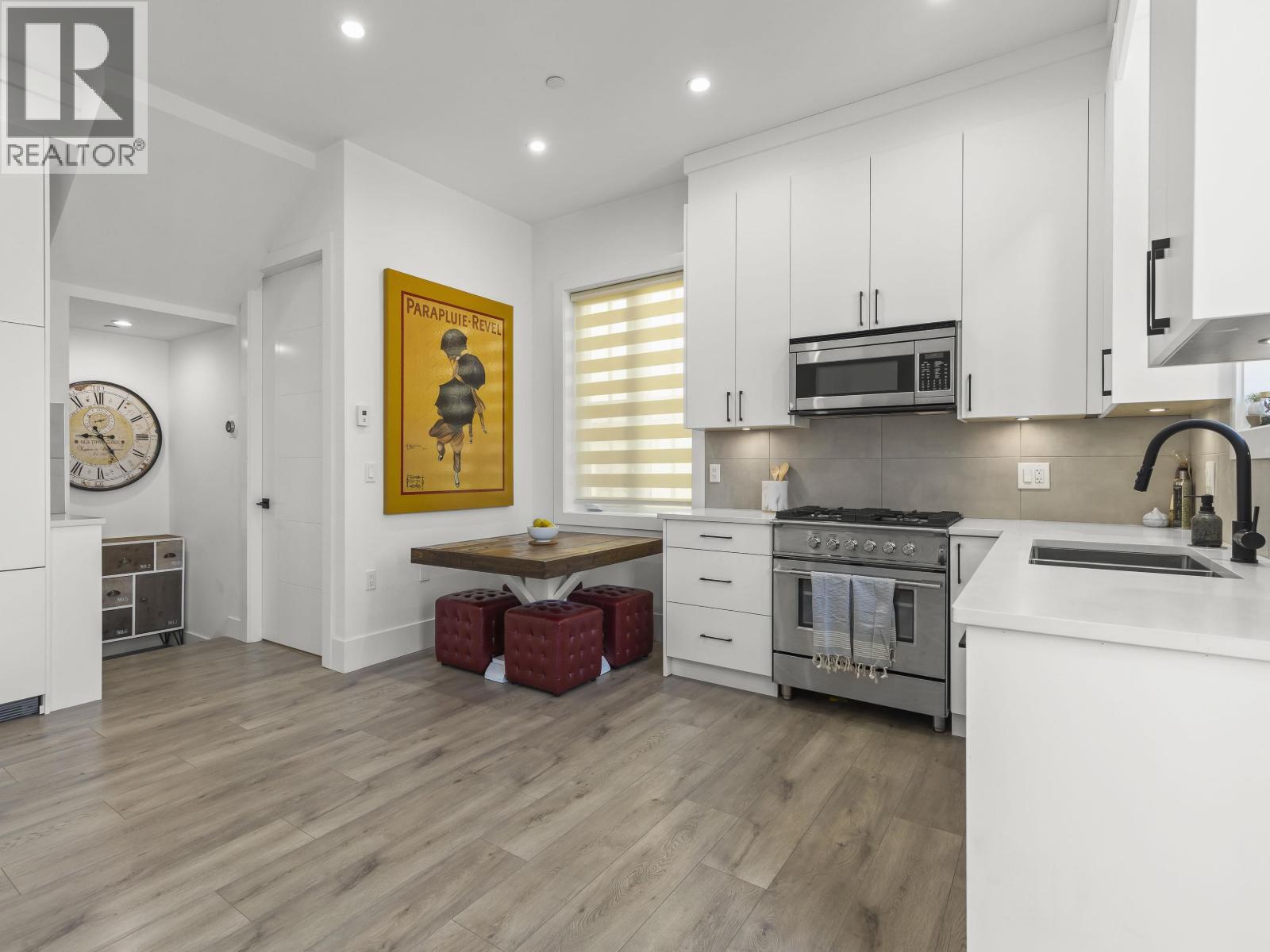 4327 Perry Street, Vancouver, British Columbia V5N 3X6 - Photo 5 - R3109823