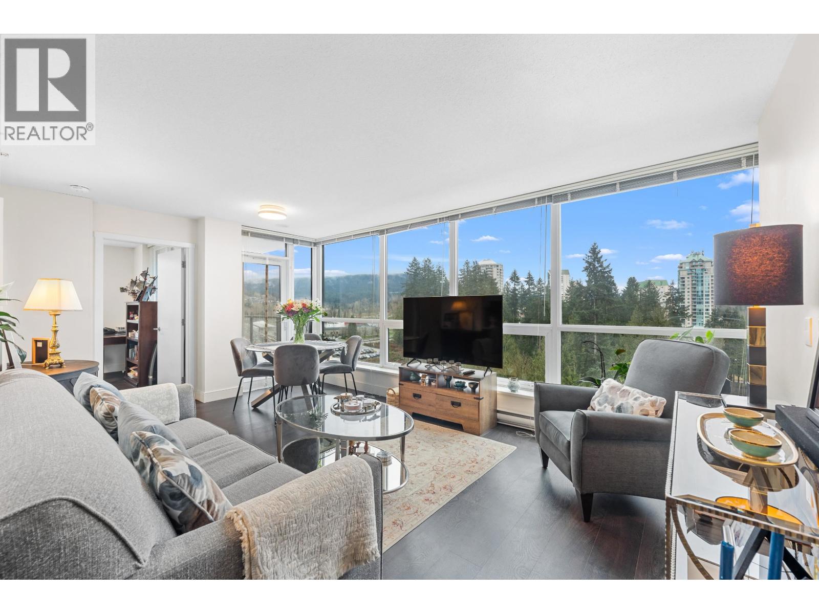 1102 3007 Glen Drive, Coquitlam, British Columbia V3B 0L8 - Photo 5 - R3109830