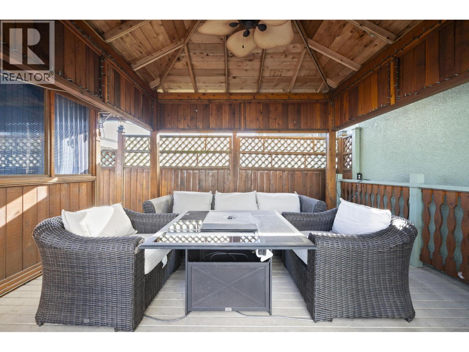 7776 Davies Street, Burnaby, British Columbia  V3N 3H4 - Photo 25 - R3109837