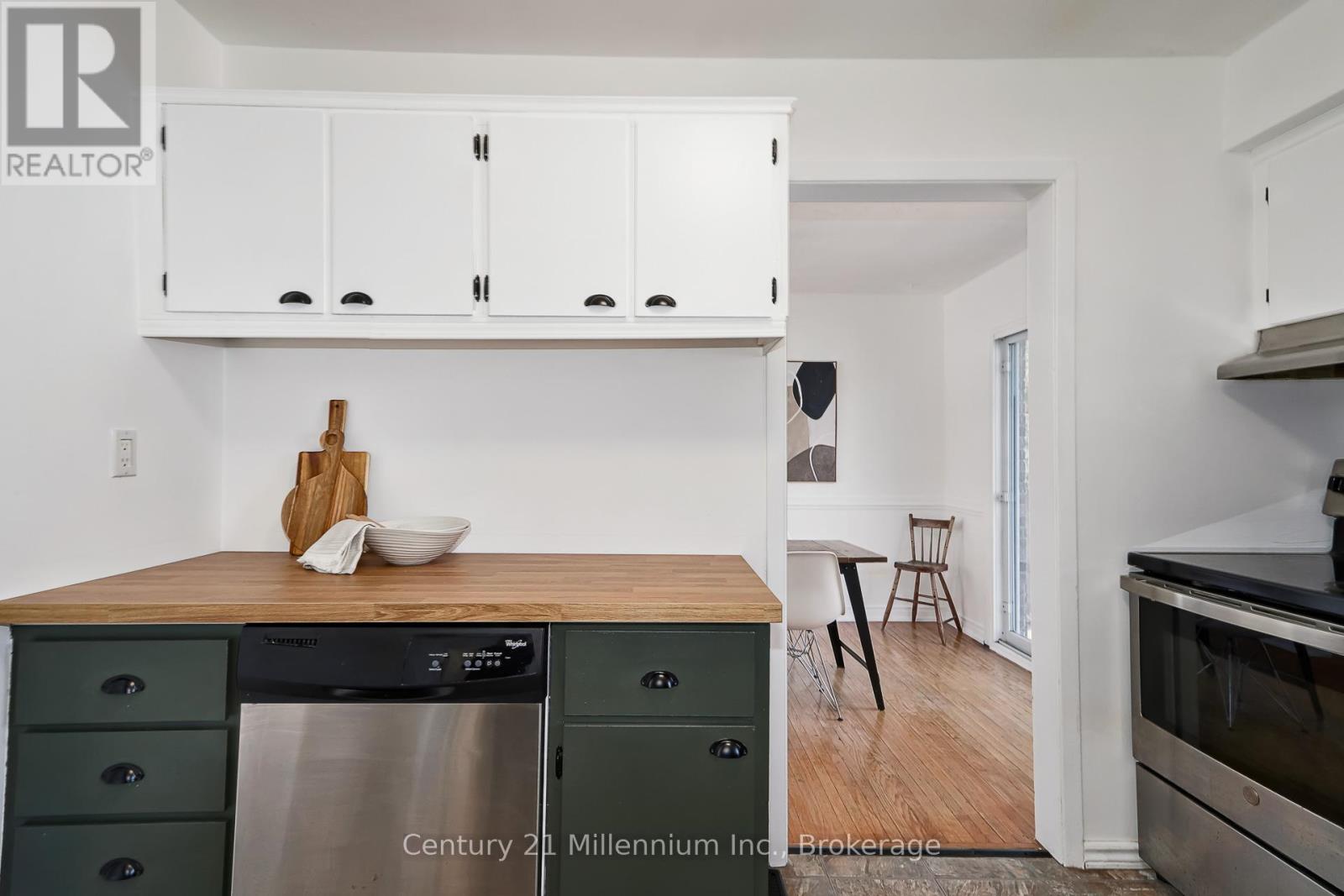 22 Dickson Road, Collingwood, Ontario  L9Y 2X3 - Photo 11 - S12984452