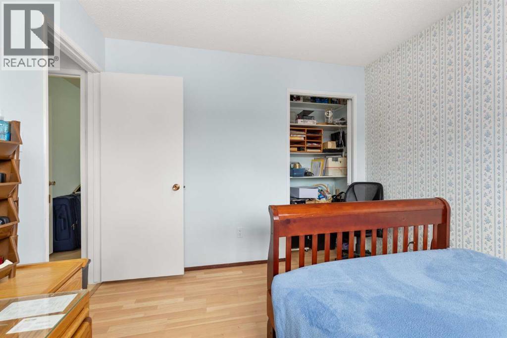 504 Sissons Crescent SE, Medicine Hat, Alberta  T1B 2J9 - Photo 17 - A2300039