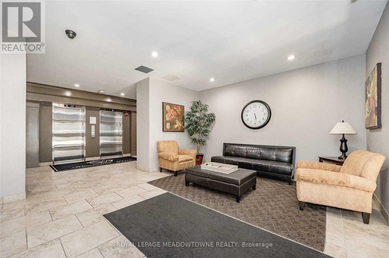 302 - 55 Yarmouth Street, Guelph, Ontario  N1H 7R4 - Photo 6 - X12983890