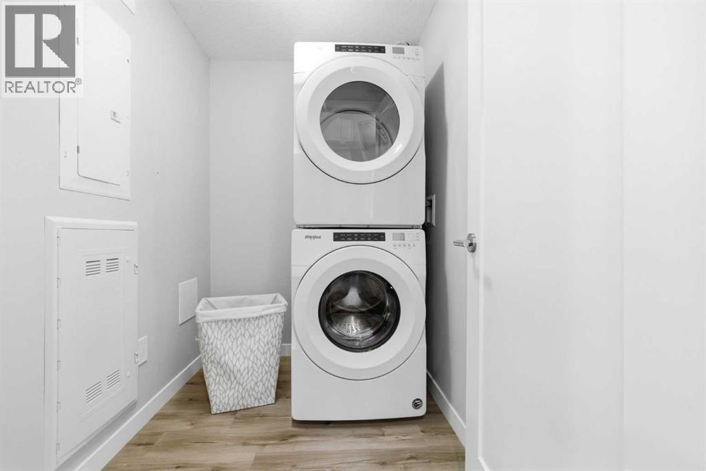 301, 71 Shawnee Common SW, Calgary, Alberta  T2Y 0R2 - Photo 25 - A2296258