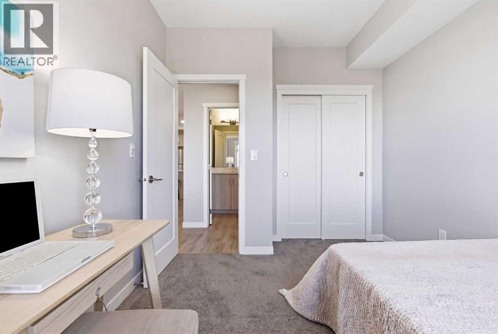 301, 71 Shawnee Common SW, Calgary, Alberta  T2Y 0R2 - Photo 22 - A2296258