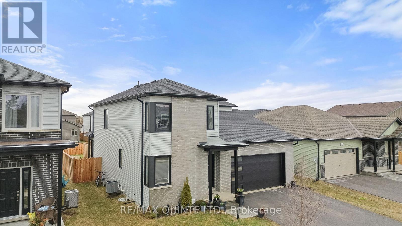 40 ALLEN STREET, Prince Edward County, Ontario