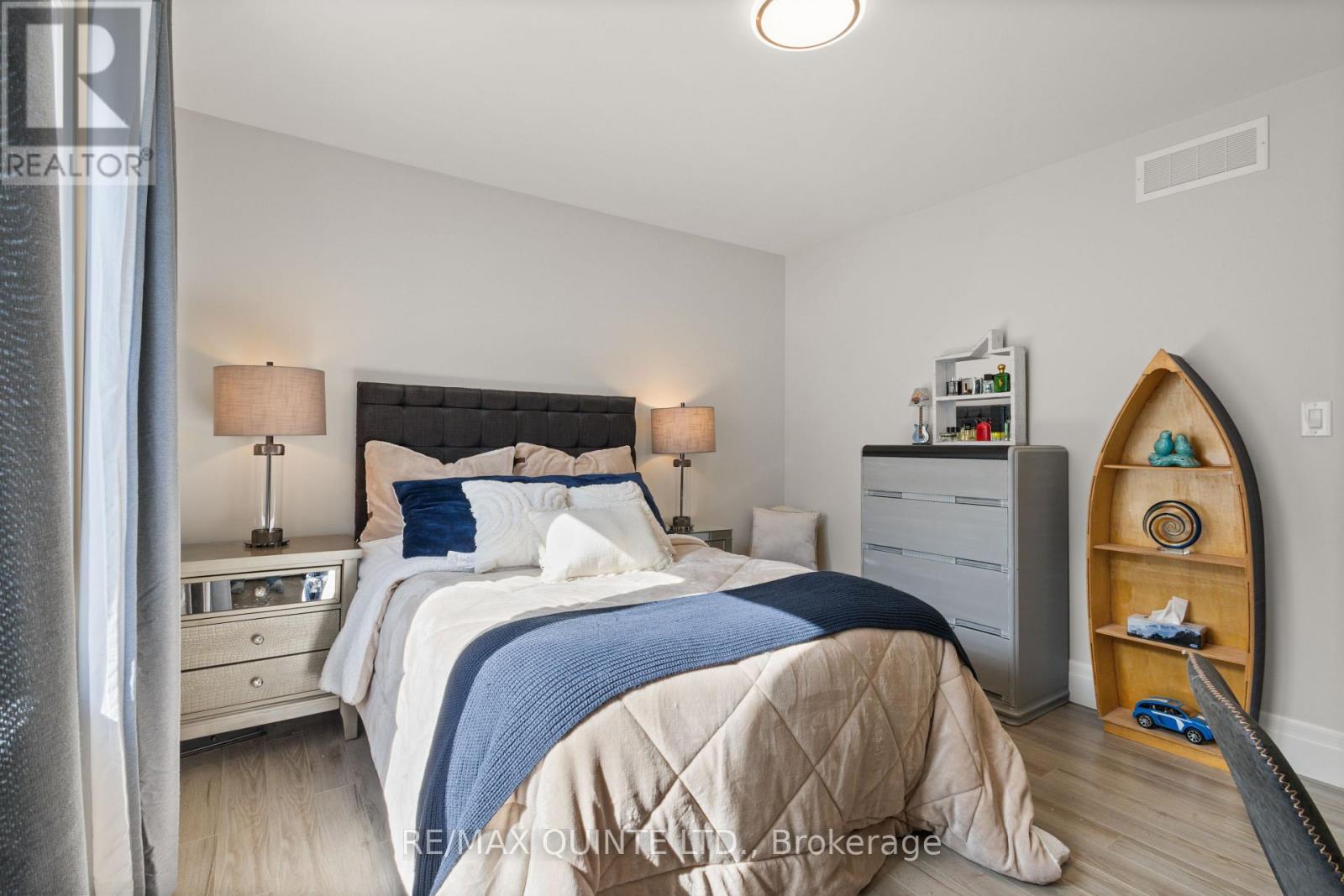 40 Allen Street, Prince Edward County, Ontario  K0K 2T0 - Photo 39 - X12984374