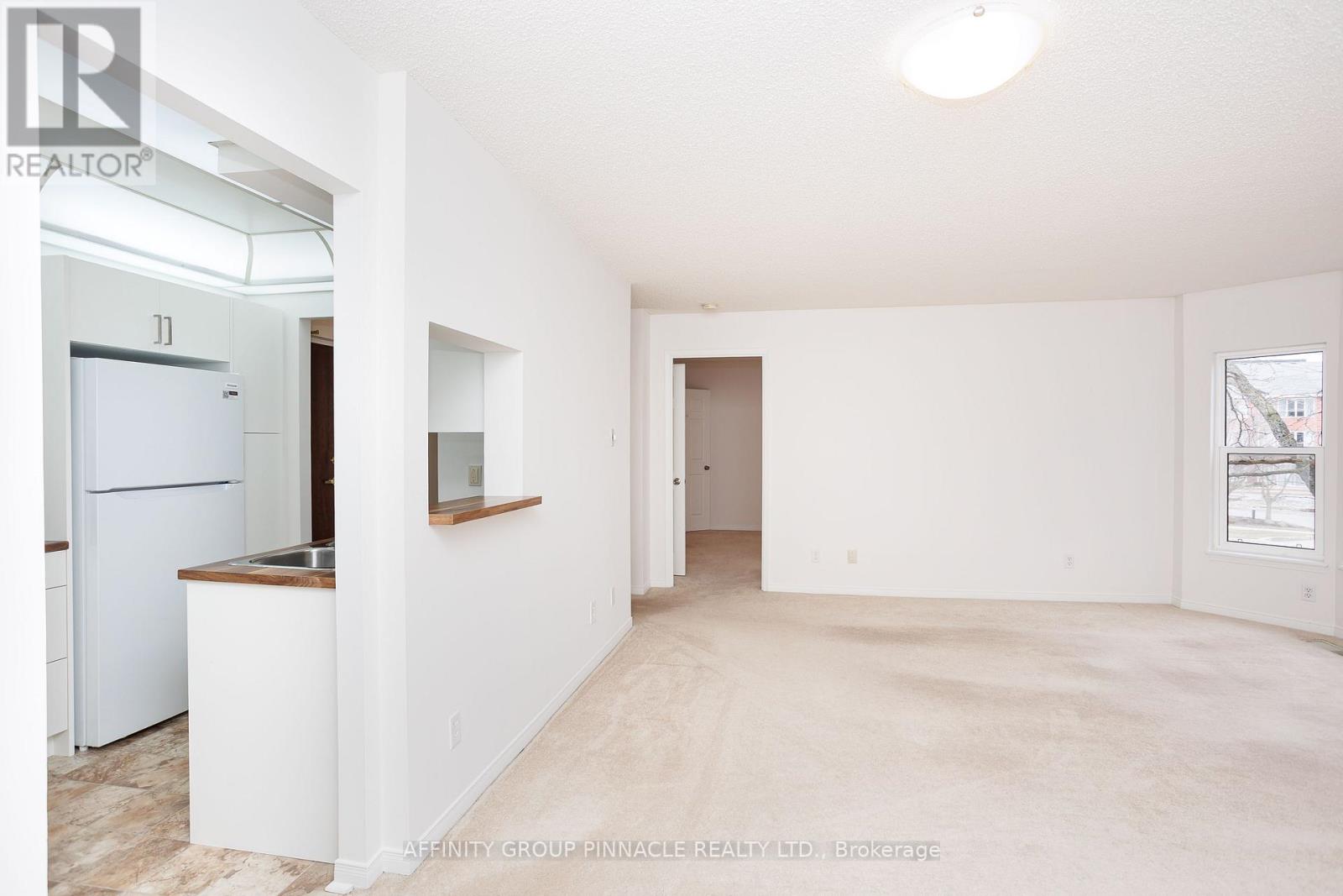 203 - 4 Heritage Way, Kawartha Lakes, Ontario K9V 5Z2 - Photo 13 - X12984466