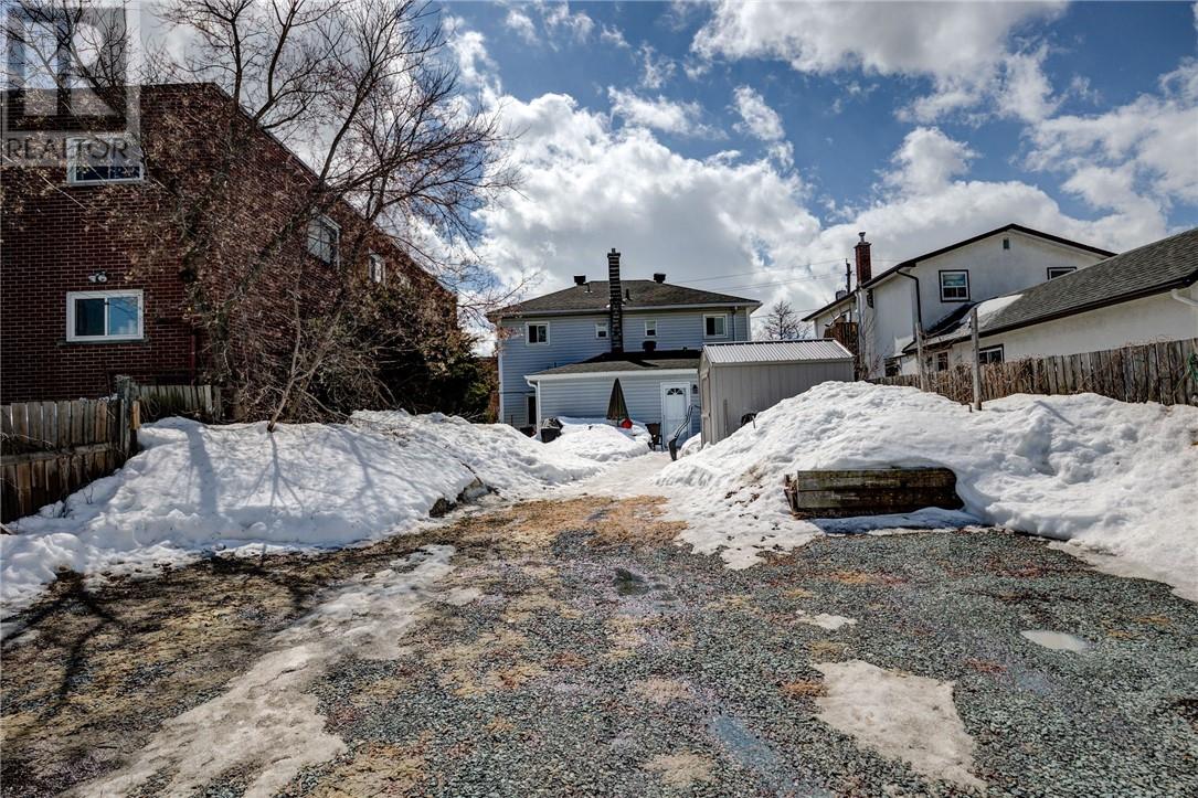 248 Dell, Greater Sudbury, Ontario  P3C 2Y6 - Photo 2 - 2127075