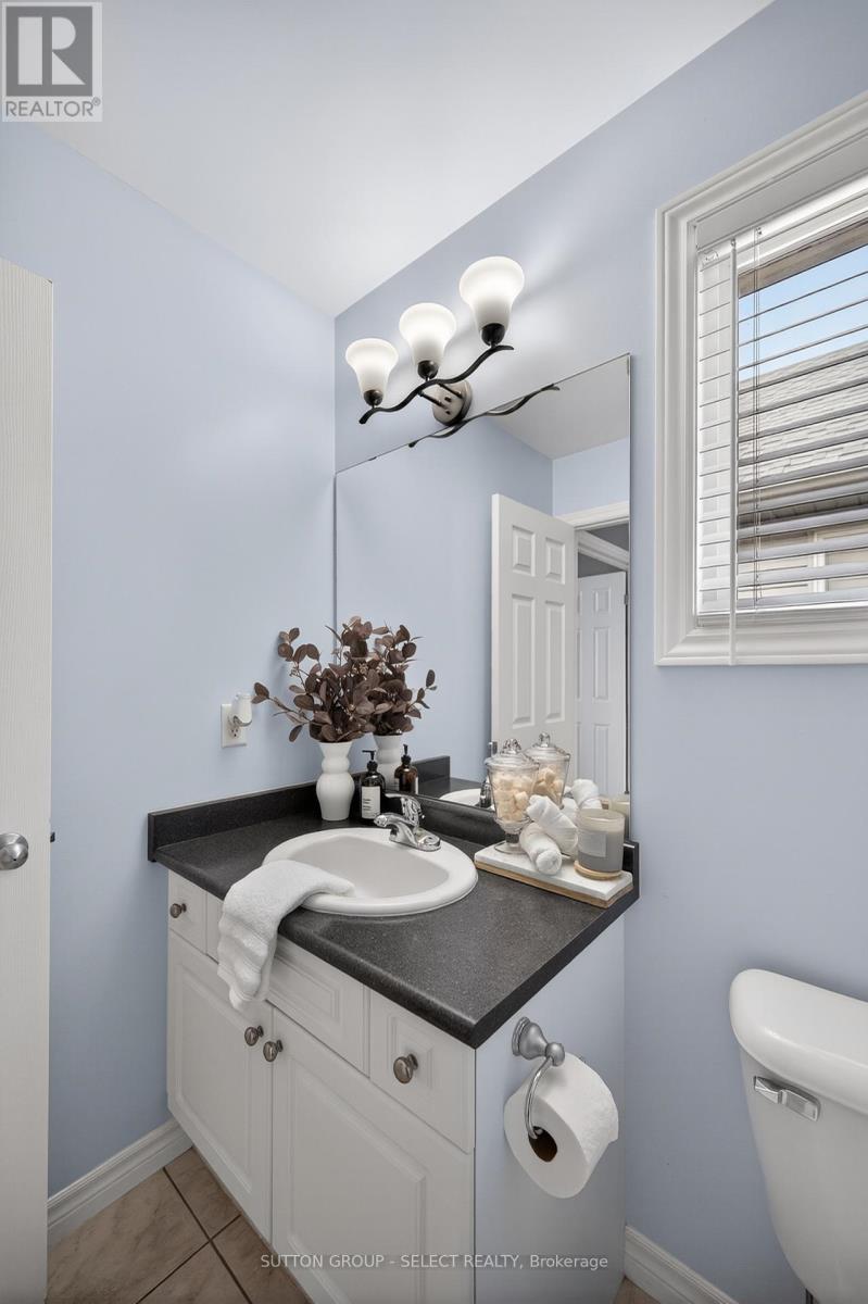 1489 Mickleborough Drive, London North, Ontario  N6G 5R6 - Photo 23 - X12984368