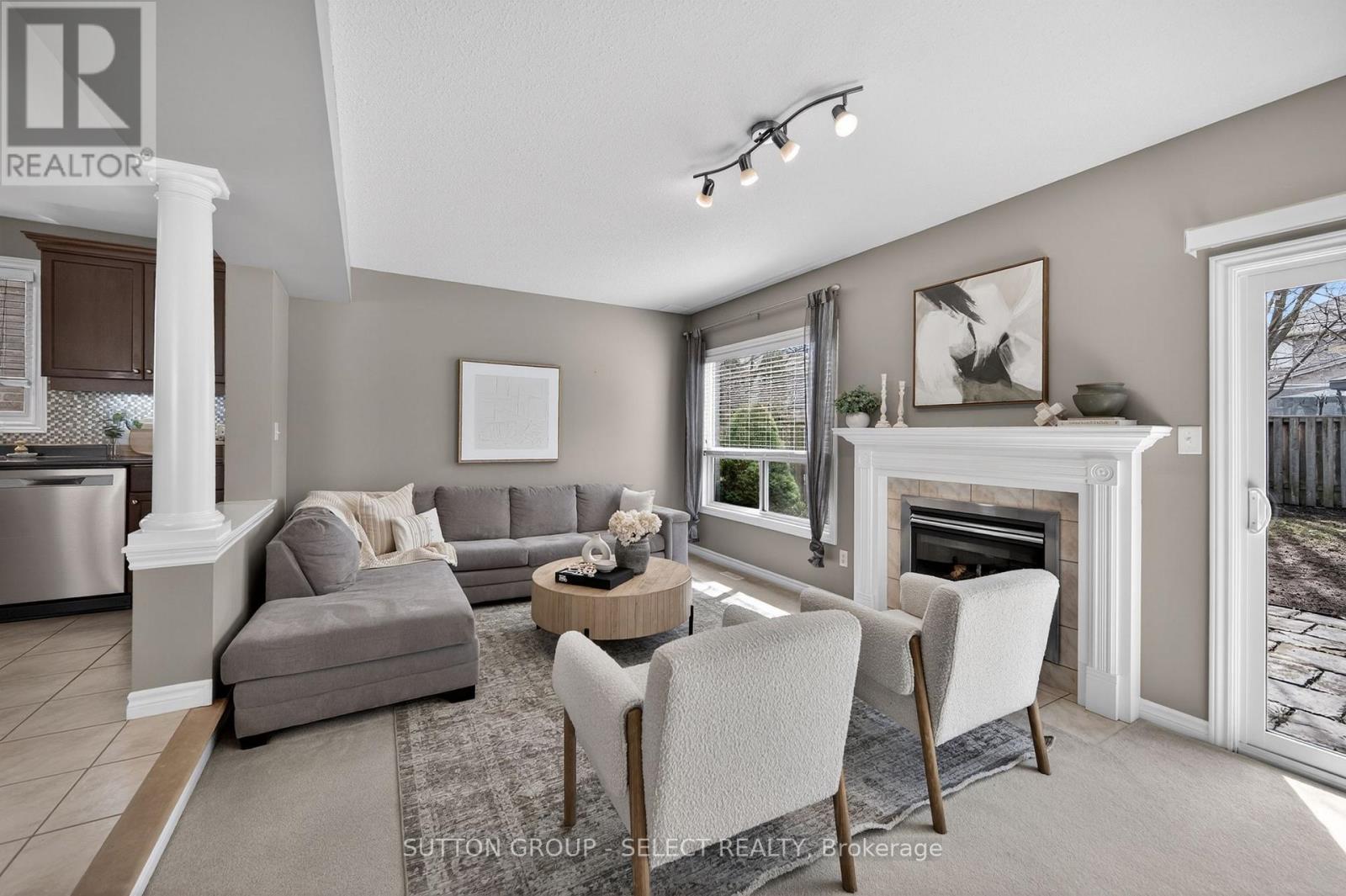 1489 Mickleborough Drive, London North, Ontario  N6G 5R6 - Photo 7 - X12984368