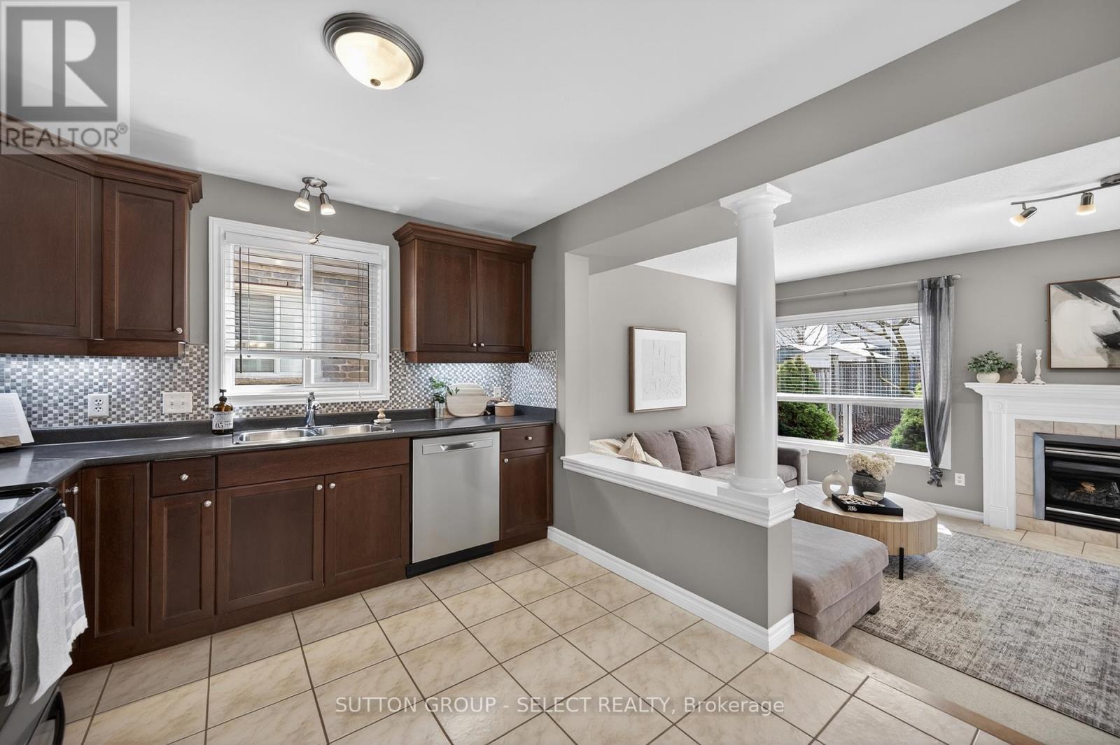 1489 Mickleborough Drive, London North, Ontario  N6G 5R6 - Photo 9 - X12984368