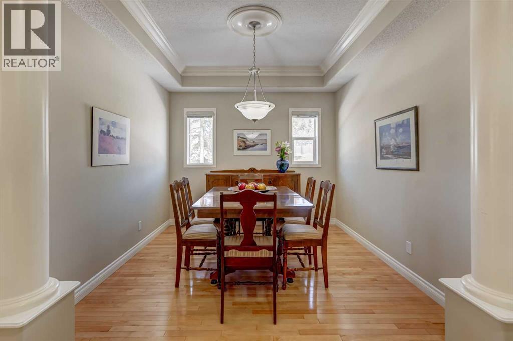 8 Straddock Villas SW, Calgary, Alberta  T3H 5C7 - Photo 6 - A2300354