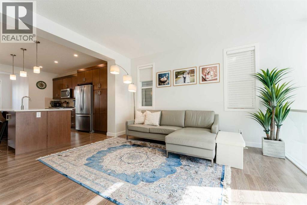 318 Masters Row SE, Calgary, Alberta  T3M 2T7 - Photo 9 - A2300506