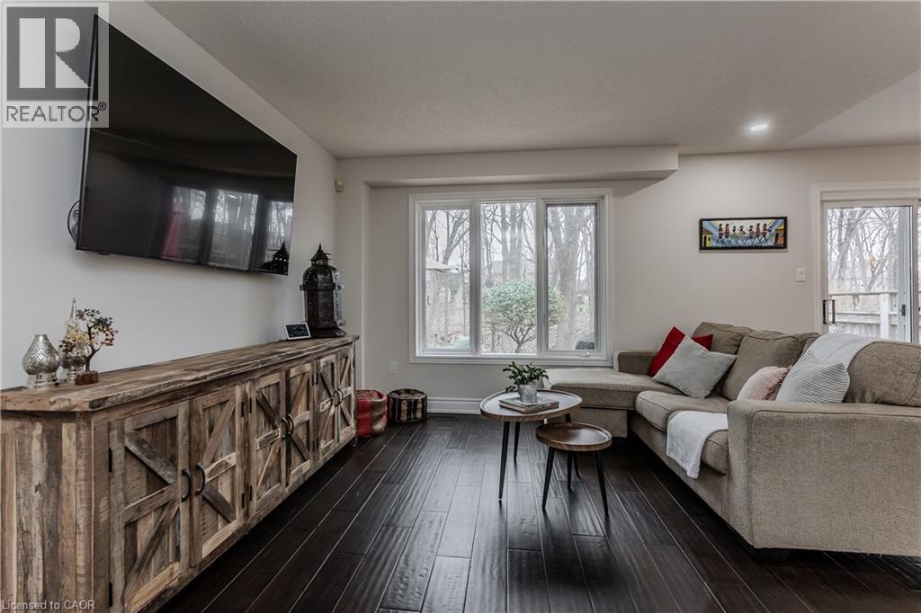 1150 Skyview Drive Unit# 18, Burlington, Ontario  L7P 4X5 - Photo 14 - 40817480