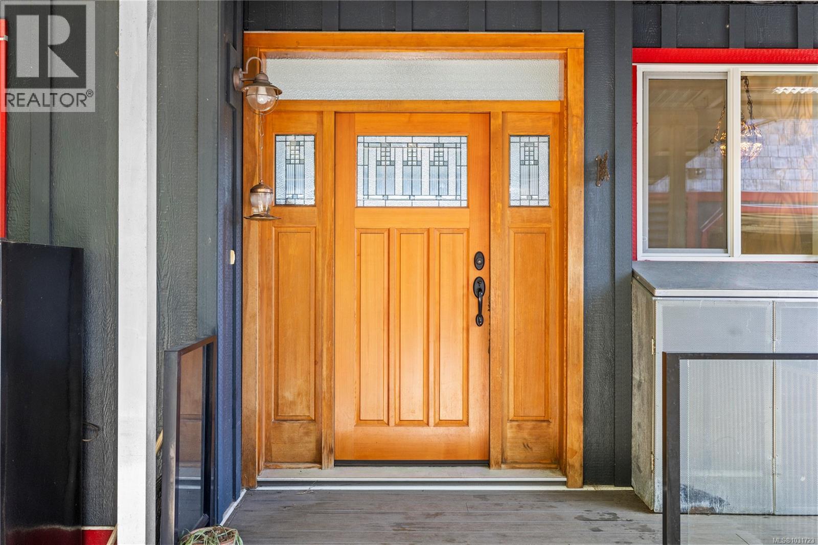 426 Davis Rd, Ladysmith, British Columbia  V9G 1V3 - Photo 4 - 1031723