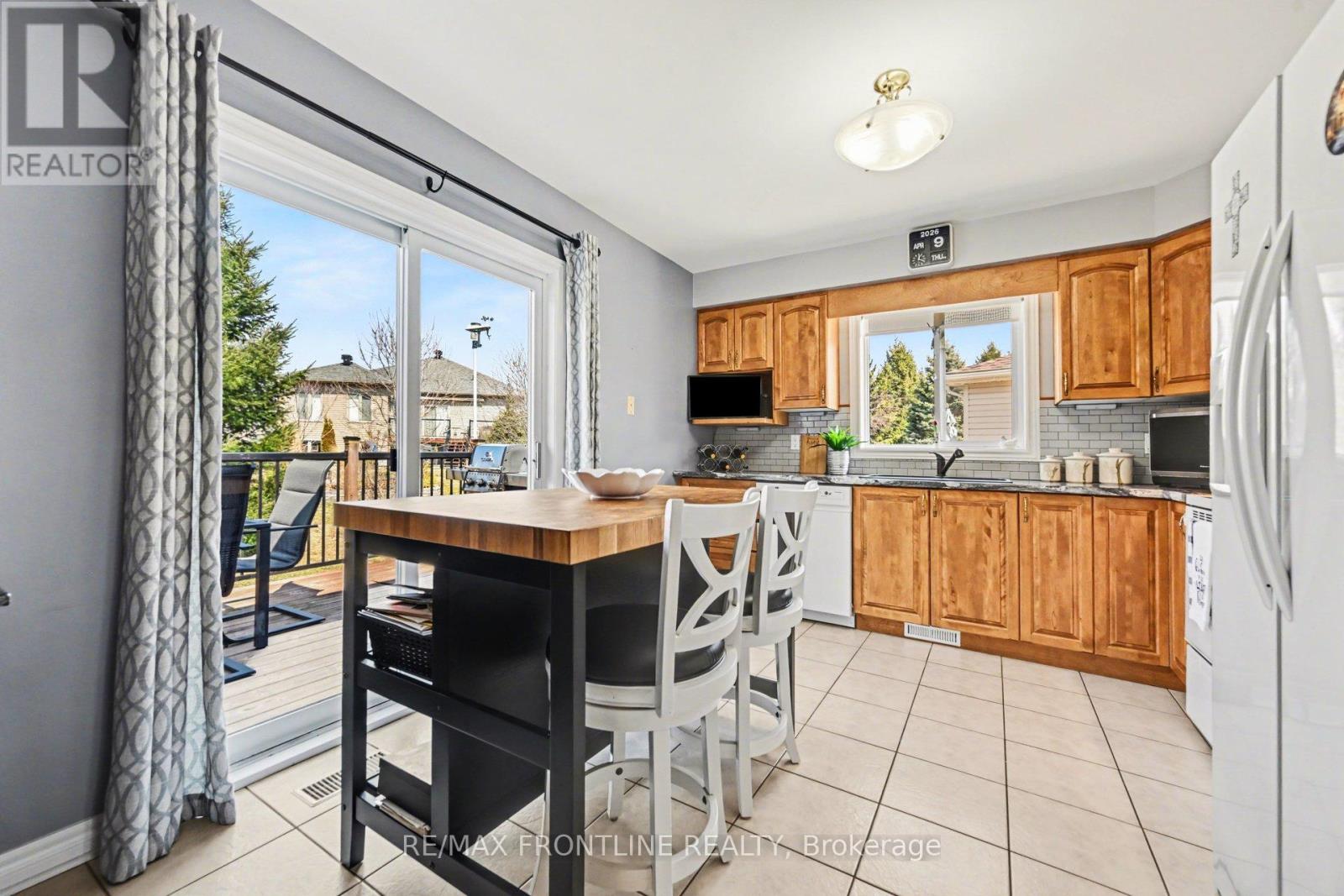 29 Decaria Boulevard, Perth, Ontario  K7H 3P8 - Photo 13 - X12984386