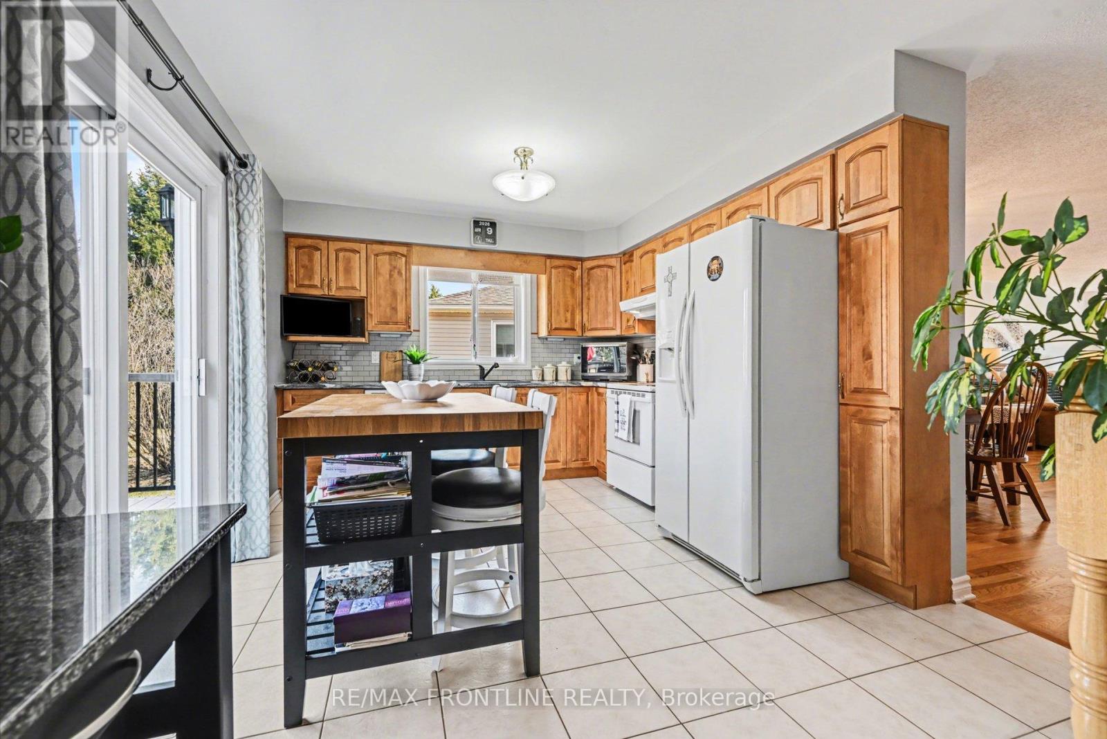 29 Decaria Boulevard, Perth, Ontario  K7H 3P8 - Photo 16 - X12984386